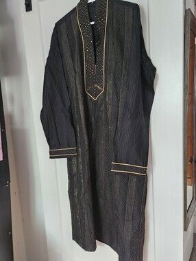 Black & Gold Embroidered Kurta | XL | Long Tunic | Indian Fashion 🖤✨